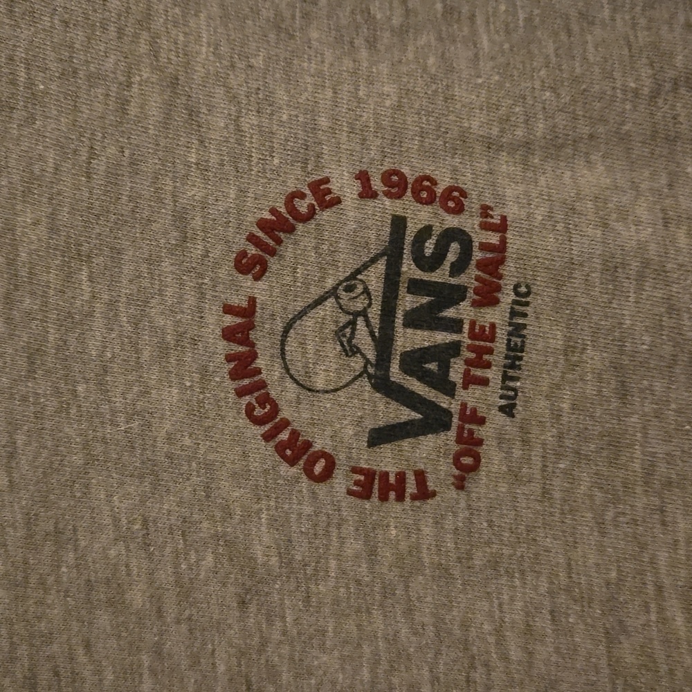 Shirt - Picture 2 of 4